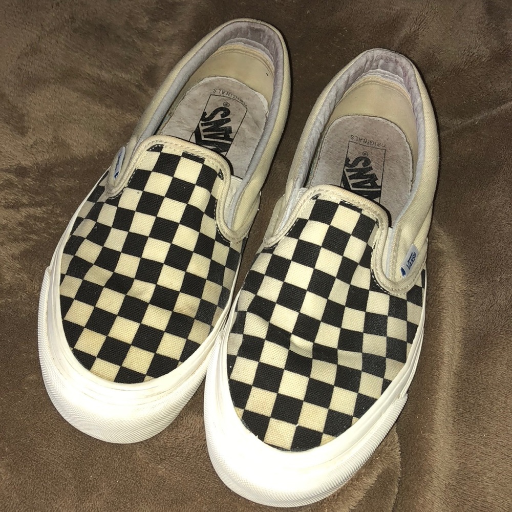Slip on checkered Vans